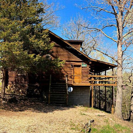Charlie'S Ol' Fishing Cabin Eureka Springs Exterior photo