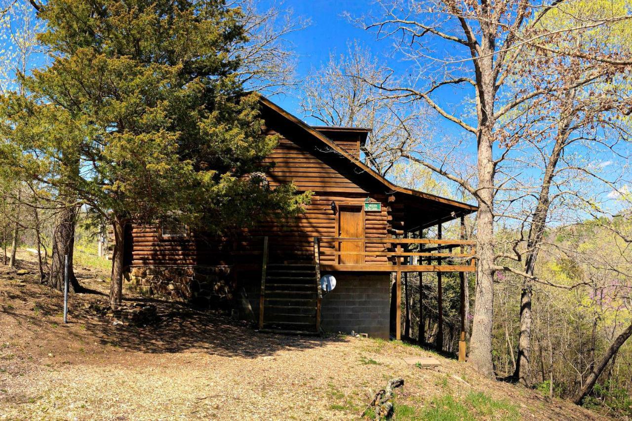 Charlie'S Ol' Fishing Cabin Eureka Springs Exterior photo